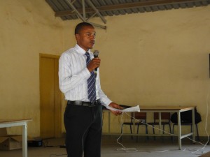 Denis, a senior peer educator and trainer of trainers faciltating during the workshop